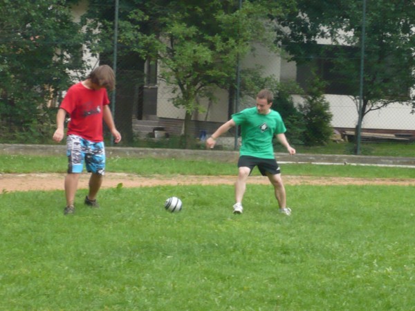 Další