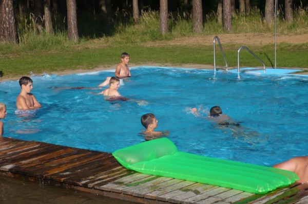 Další