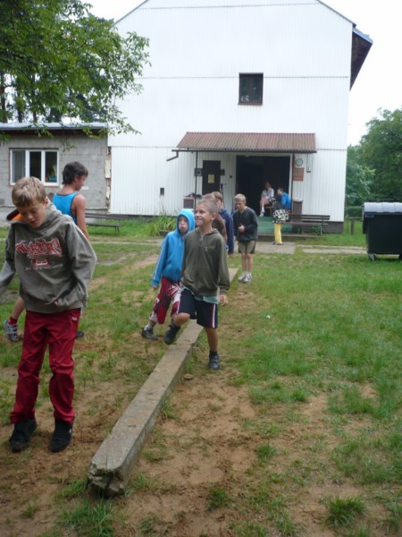 Další