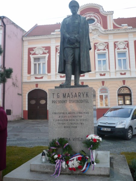 Další