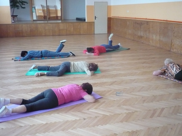 Další